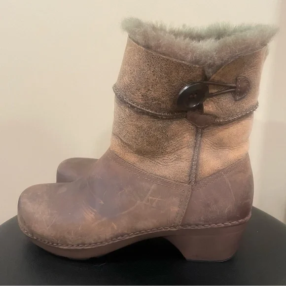Dansko stormy shop boots